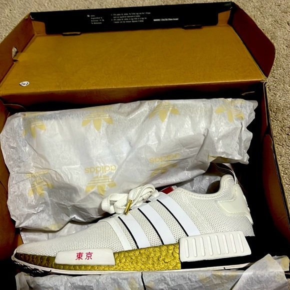 Addidas shoes.  Men’s:10 - Picture 2 of 6